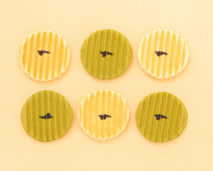 備前屋「二十七曲りせんべい」商品撮影｜岡崎の老舗和菓子・手土産撮影事例